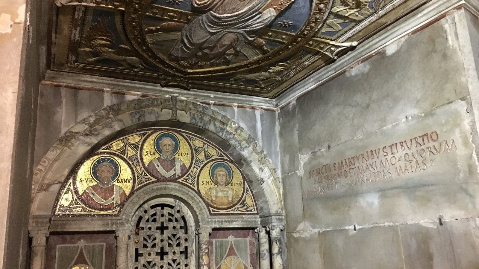 Iconografia: o ícone não se pinta, se escreve — uma janela para o céu